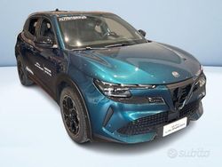 Blu Usata 2024 Alfa Romeo Junior Edizione Speciale SUV | 31.550 € (Buon prezzo)