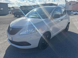 Grigio Usata 2019 Lancia Ypsilon S Due volumi | 9750 € (Buon prezzo)