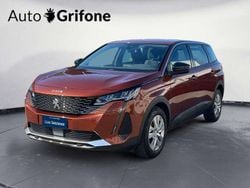 Arancione Usata 2022 Peugeot 5008 Active Monovolume | 19.500 € (Buon prezzo)