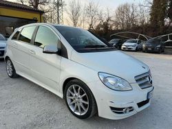 Usata 2010 Mercedes B200 Monovolume | 5300 € (Buon prezzo)