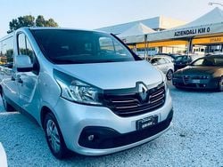 Grigio Usata 2019 Renault Trafic Zen Monovolume | 17.000 € (Buon prezzo)