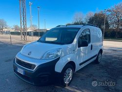 Bianco Usata 2017 Fiat Fiorino Monovolume | 6700 € (Buon prezzo)
