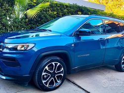 Blu Usata 2024 Jeep Compass Limited SUV | 27.000 € (Buon prezzo)
