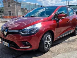 Rosso Usata 2017 Renault Clio IV Life Tre volumi | 7900 € (Buon prezzo)