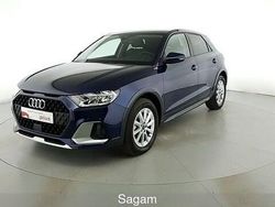 Blu navarra met Usata 2024 Audi A1 Ambiente Due volumi | 26.500 € (Buon prezzo)