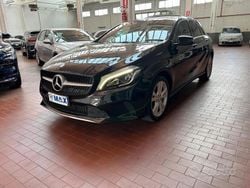 Nero Usata 2017 Mercedes A180 Executive Tre volumi | 15.000 € (Buon prezzo)