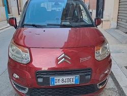 Rosso Usata 2009 Citroën C3 Picasso Monovolume | 2500 € (Molto cara)
