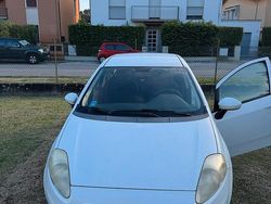 Bianco Usata 2008 Fiat Grande Punto Due volumi | 2100 € (Ottimo prezzo)
