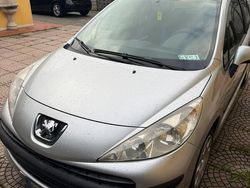 Usata 2008 Peugeot 207 Due volumi | 2300 € (Cara)