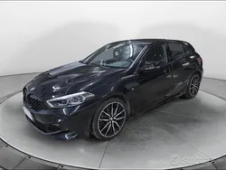 Black sapphire metallizzato Usata 2020 BMW 116 M Sport Due volumi | 23.900 € (Buon prezzo)