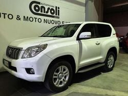 Bianco Usata 2010 Toyota Land Cruiser Executive SUV | 24.990 € (Ottimo prezzo)