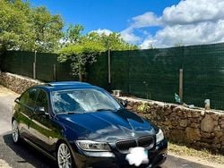Nero Usata 2011 BMW 320 Sport Line Tre volumi | 7500 € (Molto cara)