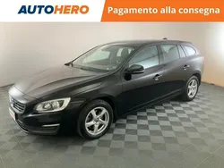 Nero Usata 2017 Volvo V60 Kinetic Station wagon | 13.099 € (Buon prezzo)