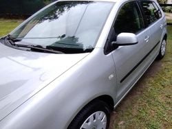 Grigio Usata 2003 VW Polo Comfortline Tre volumi | 1400 € (Buon prezzo)