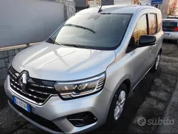 Argento Usata 2022 Renault Kangoo Edition One Monovolume | 21.500 € (Cara)