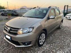Oro Usata 2015 Dacia Logan MCV Ambiance Station wagon | 5500 € (Buon prezzo)
