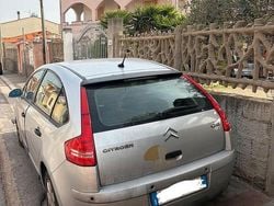 Grigio Usata 2005 Citroën C4 Tre volumi | 750 € (Ottimo prezzo)