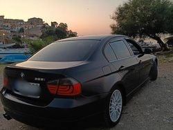 Nero Usata 2008 BMW 325 Tre volumi | 9500 € (Buon prezzo)