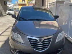 Grigio Usata 2015 Lancia Ypsilon Due volumi | 7300 € (Buon prezzo)