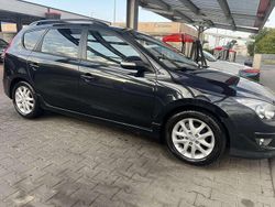 Usata 2011 Hyundai i30 Comfort Station wagon | 4500 €