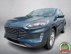 Grigio Usata 2021 Ford Kuga Titanium SUV | 18.950 € (Buon prezzo)