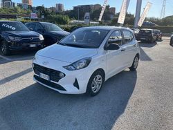 Bianco Usata 2022 Hyundai i10 Advanced Due volumi | 12.200 € (Buon prezzo)