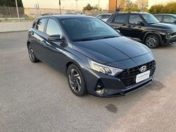 Usata 2022 Hyundai i20 Due volumi | 14.900 € (Cara)