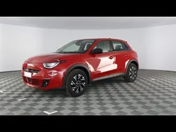 Rosso Nuova 2024 Fiat 600E Red SUV | 29.300 €