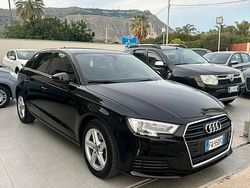 Nero Usata 2019 Audi A3 Tre volumi | 15.800 € (Molto cara)