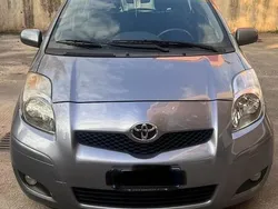 Usata 2006 Toyota Yaris Due volumi | 4800 € (Buon prezzo)