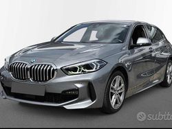 Grigio Usata 2022 BMW 118 M Sport Due volumi | 27.900 € (Buon prezzo)