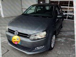 Grigio Usata 2014 VW Polo Trendline Tre volumi | 7000 € (Buon prezzo)