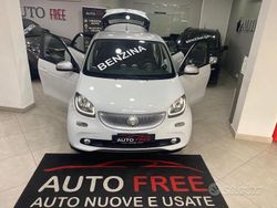Bianco Usata 2015 Smart ForFour Prime Due volumi | 8890 € (Buon prezzo)