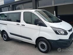 Bianco Usata 2014 Ford Transit Custom Tre volumi | 9500 € (Ottimo prezzo)