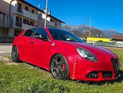 Usata 2012 Alfa Romeo Giulietta Quadrifoglio Verde Due volumi | 11.000 € (Cara)
