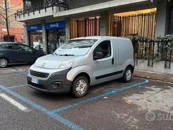 Grigio Usata 2016 Fiat Fiorino Monovolume | 6500 € (Buon prezzo)