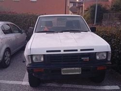 Bianco Usata 1989 Nissan PickUp Pick-up | 4200 €