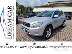 Grigio Usata 2006 Toyota RAV4 Sol SUV | 4990 € (Ottimo prezzo)
