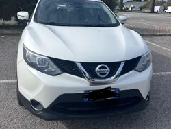 Usata 2015 Nissan Qashqai Acenta SUV | 9000 € (Ottimo prezzo)