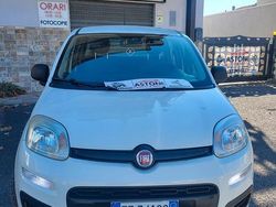 Bianco Usata 2019 Fiat Panda Due volumi | 6980 € (Buon prezzo)