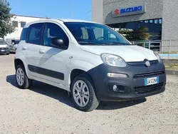 Bianco / pastello Usata 2014 Fiat Panda 4x4 Due volumi | 8500 € (Cara)