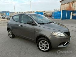Usata 2017 Lancia Ypsilon Gold Due volumi | 7900 € (Buon prezzo)