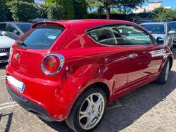 Rosso Usata 2010 Alfa Romeo MiTo Due volumi | 4400 € (Buon prezzo)