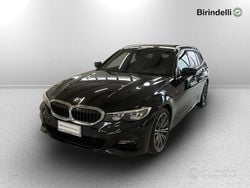 Black sapphire metallizzato Usata 2021 BMW 318 M Sport Station wagon | 28.700 € (Buon prezzo)