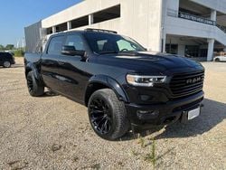 Nero Nuova 2025 RAM 1500 Pick-up | 79.000 € (Molto cara)