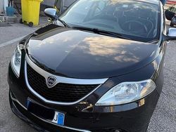 Nero Usata 2016 Lancia Ypsilon Platinum Due volumi | 7999 € (Buon prezzo)
