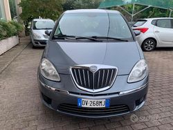 Grigio Usata 2009 Lancia Musa Monovolume | 4000 € (Buon prezzo)