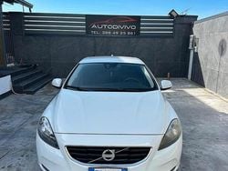 Bianco Usata 2012 Volvo V40 Summum Tre volumi | 6000 € (Ottimo prezzo)