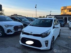 Bianco Usata 2016 Suzuki Celerio Style Due volumi | 7900 € (Molto cara)