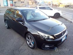 Usata 2018 Peugeot 308 Allure Tre volumi | 10.990 € (Buon prezzo)